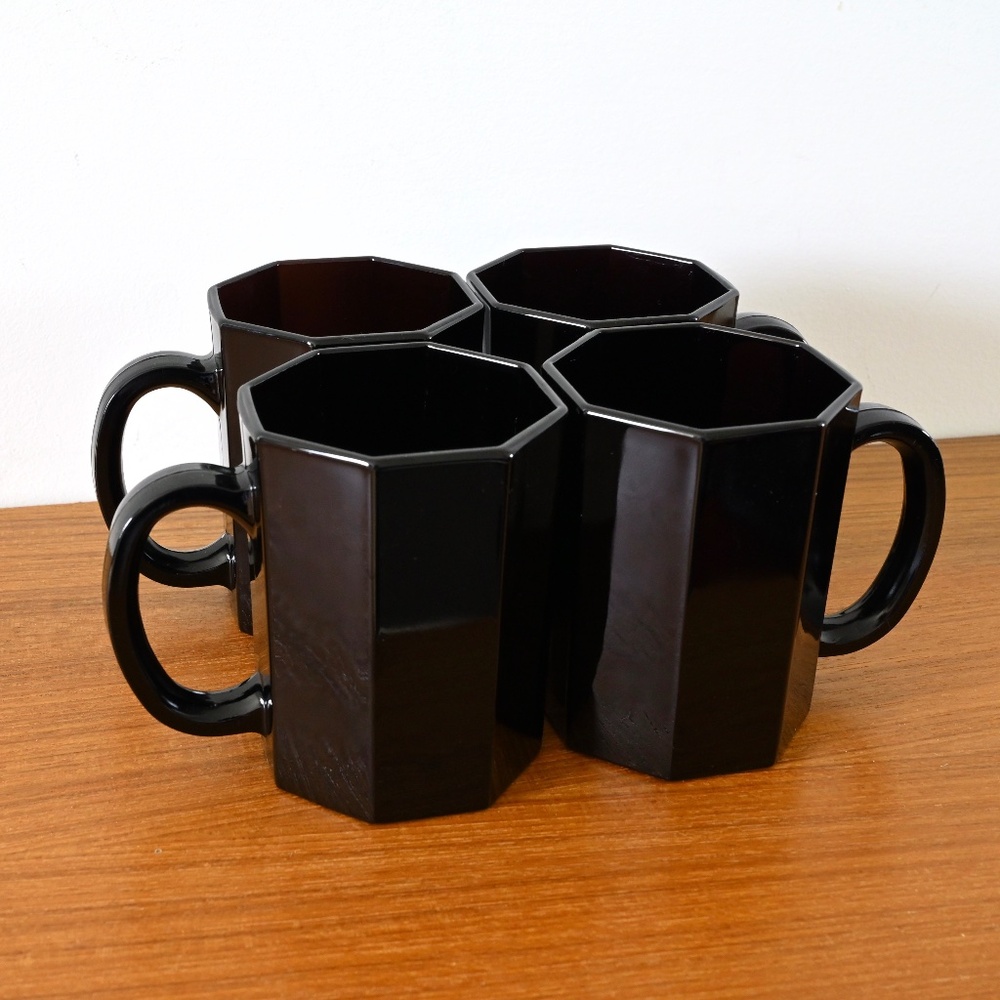 1980s Arcoroc Octime Black Glass Mugs Set of 4 France
